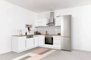 KOCHSTATION Winkelküche "Samos", mit E-Geräten, Stellbreite 220/220 cm