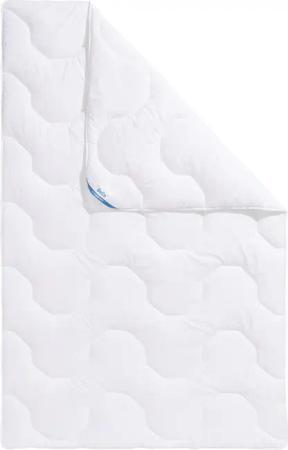 Beco Kunstfaserbettdecke "Antibac", normal, Füllung 100% Polyester, Bezug Microfaser, (1 St.), Ideal für Hausstauballergiker und Personen mit hohen Hygieneansprüchen