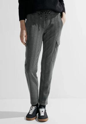Cecil Cargohose, im Joggstyle