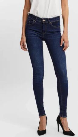 Vero Moda Skinny-fit-Jeans "VMLUX MR SLIM JEANS"