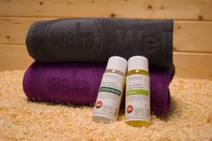 weka Aufgusskonzentrat, (2 St.), Geschenkset mit 2 Handtüchern