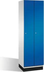 C+P Umkleidespind Cambio auf Sockel 2 Abteile Front Enzianblau Korpus Lichtgrau