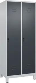 C+P Spind Classic PLUS, Füße, 2 Abteile, 1950x800x500mm, 7035/7016 Verschluss Sicherheits-Drehriegel 4 Garderobenhaken