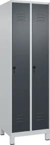 C+P Spind Classic PLUS, Füße, 2 Abteile, 1950x600x500mm, 7035/7016 Verschluss Sicherheits-Drehriegel 3 Garderobenhaken
