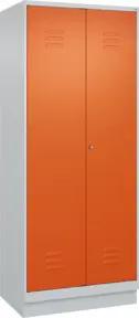 C+P Wäsche-Spind Classic PLUS, Sockel, 2 Abteile, 1950x800x500mm, 7035/2004 Verschluss Zylinderschloss Trennwand mittig
