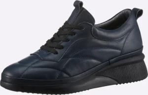 Schnürschuh