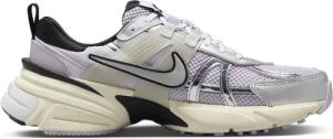 Nike V2k Run Damen Schuhe - Rosa - Größe: 35.5 - Netz/Synthetik - Foot Locker