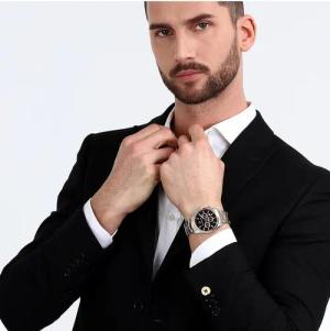 Maserati Uhr Attrazione R8853151002 Silberfarben