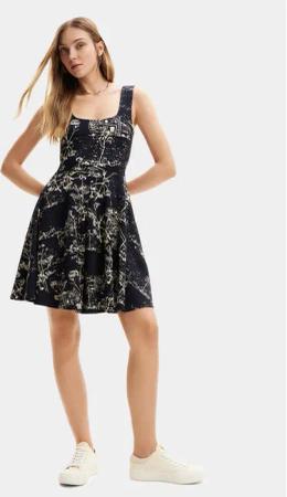 Desigual Sommerkleid Tually 24SWVK09 Schwarz Regular Fit