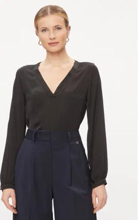 Dixie Bluse C239Z014A Schwarz Loose Fit