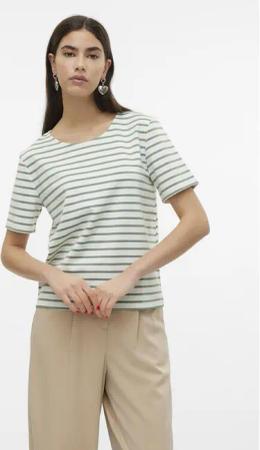Vero Moda T-Shirt Abby 10304716 Grün Regular Fit