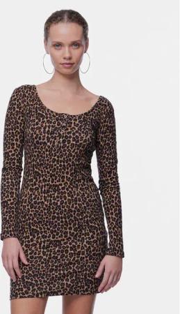 Pieces Kleid für den Alltag Kitte 17148389 Braun Slim Fit