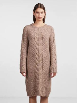 Pieces Strickkleid 17140378 Braun Regular Fit