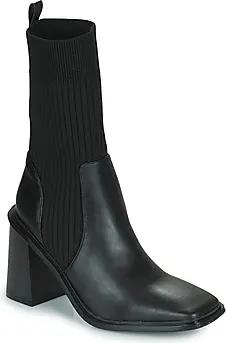 Vanessa Wu Stiefeletten SIMOUN