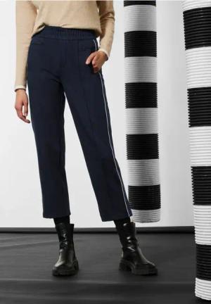 Street One Frauen Loose Fit Colourblock Hose in Blau, Gr: 44
