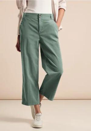Street One Frauen Cordhose im Casual Fit in Grün, Gr: 42