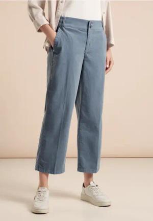 Street One Frauen Cordhose im Casual Fit in Blau, Gr: 44