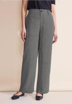 Street One Frauen Loose Fit Hose in Schwarz, Gr: 44