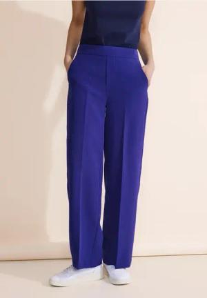 Street One Frauen Loose Fit Twill Hose in Blau, Gr: 38
