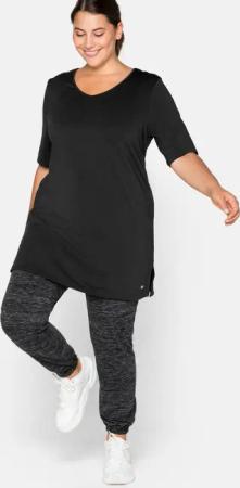 Sheego Funktionsshirt in Longform, mit Cut-out im Rücken, schwarz, Gr.52/54