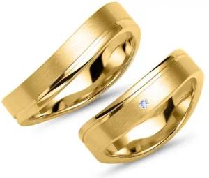 Trauringe aus Gold mit Brillant