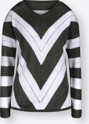 V-Ausschnitt-Pullover