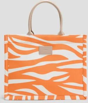 s.Oliver Tragetasche Shopper aus Canvas mit feinem Artwork, Label-Patch