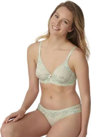 Triumph Bügelloser BH Amourette Charm N03