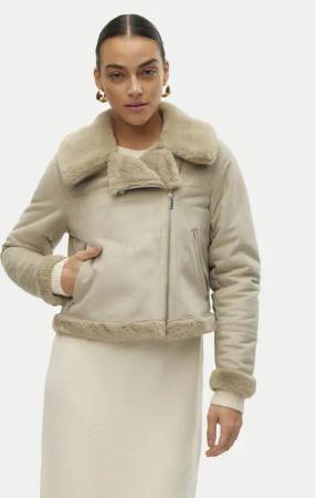 Vero Moda Fellmantel Peggy 10290150 Grau Regular Fit