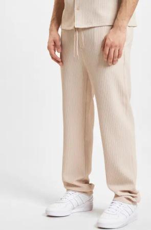 DEF Paris Chino
