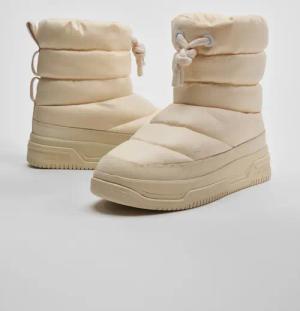 Karl Kani Pillow Boots