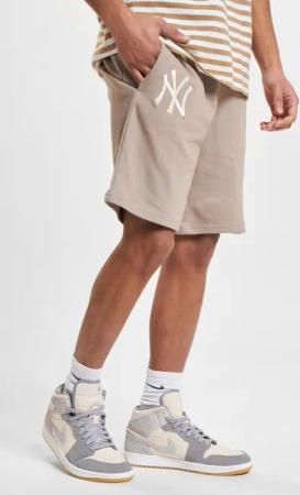 New Era League Essential York Yankees Short