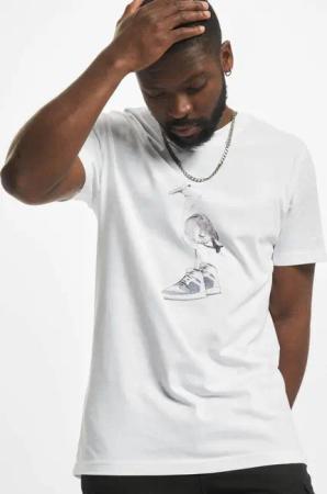 Mister Tee Seagull Sneaker