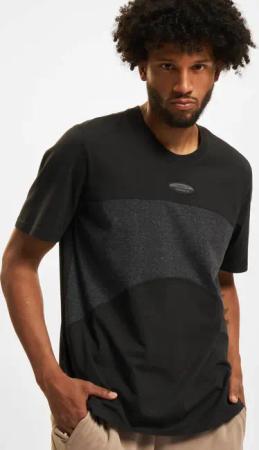 adidas Originals Essential Reval your Voice