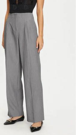 Vero Moda Stoffhose Vika 10323447 Grau Straight Fit