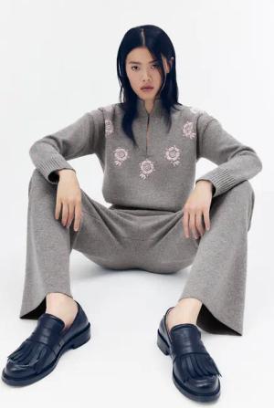 hessnatur Damen WUNDERKIND × HESSNATUR Pullover Relaxed aus Bio-Merinowolle mit Kaschmir - grau - Größe S