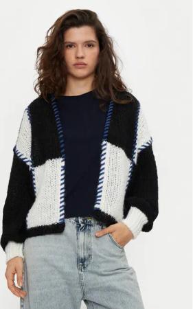 ONLY Strickjacke Denise 15331399 Schwarz Relaxed Fit