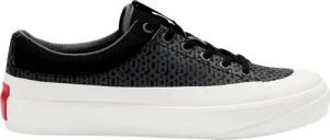 HUGO Dyer Tenn mono Sneaker mit rotem Logo-Patch an der Ferse