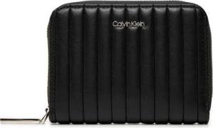 Calvin Klein Kleine Damen Geldbörse Mini Line Quilt Md Zip Around K60K613064 Schwarz