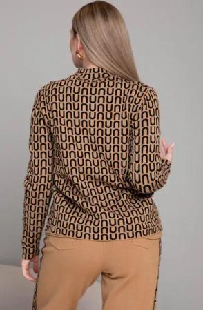 Passioni Strickjacke mit geometrischem Muster in Kamel und Schwarz und goldenen Knöpfen