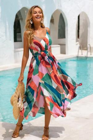 Maxikleid mit Gürtel und abstraktem Print