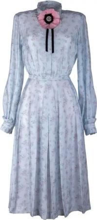 RUA & RUA Midikleid Kleid aus Seide Hemdkleid Seidenkleid mit Blumen-Brosche