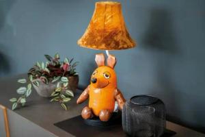 Happy Lamps GmbH LED Stehlampe Maus von Sendung mit der Maus, 5,4 Watt LED mit 450 lm