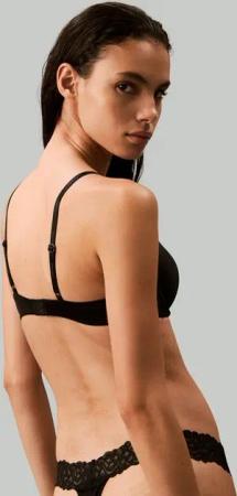 Calvin Klein Underwear Push-up-BH PUSH UP PLUNGE mit Logo-Print auf den Trägern
