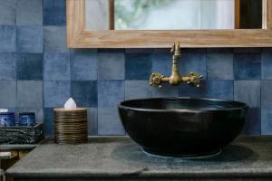 Marburg Fototapete "Tile", matt, moderne Tapete für Wohnzimmer Schlafzimmer Küche
