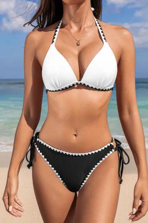 Push-up-Bikini-Oberteil und Cheeky Bikinihose