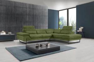 Egoitaliano Ecksofa "Queenie, extravagantes Sofa mit erstklassigem Sitzkomfort", mit verstellbarer Armlehne und Kopfteilen für Wohlfühlkomfort