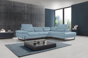 Egoitaliano Ecksofa "Queenie, extravagantes Sofa mit erstklassigem Sitzkomfort", mit verstellbarer Armlehne und Kopfteilen für Wohlfühlkomfort