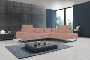 Egoitaliano Ecksofa "Queenie, extravagantes Sofa mit erstklassigem Sitzkomfort", mit verstellbarer Armlehne und Kopfteilen für Wohlfühlkomfort