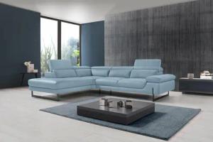 Egoitaliano Ecksofa "Queenie, extravagantes Sofa mit erstklassigem Sitzkomfort", mit verstellbarer Armlehne und Kopfteilen für Wohlfühlkomfort